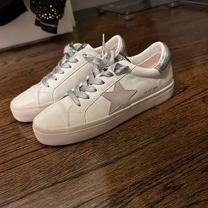 Vintage Havana sneakers